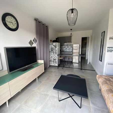 Studio avec extérieur ombragé Saint-Marcel-lès-Valence Exterior foto