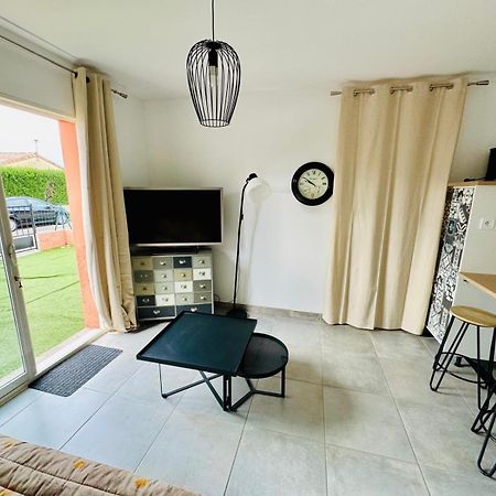 Studio avec extérieur ombragé Saint-Marcel-lès-Valence Exterior foto