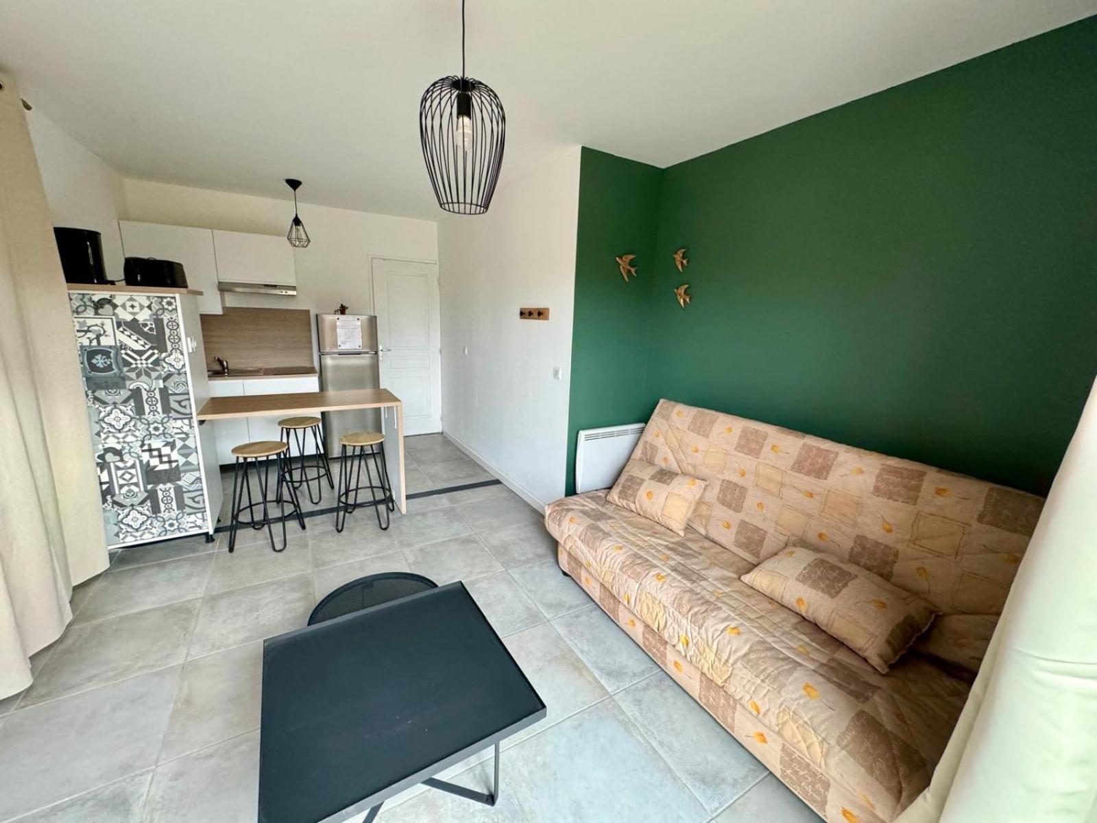 Studio avec extérieur ombragé Saint-Marcel-lès-Valence Exterior foto